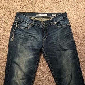 Men’s Buckle Jeans